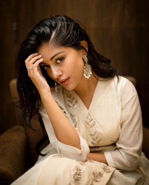 Hunterfly Anu Emmanuel 238 Hunterfly Anu Emmanuel 238