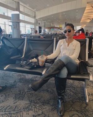 Hunterfly Anu Emmanuel 244 Hunterfly Anu Emmanuel 244