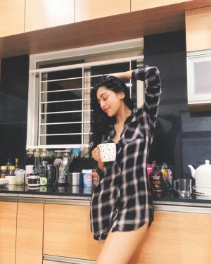 Hunterfly Anu Emmanuel 275 Hunterfly Anu Emmanuel 275