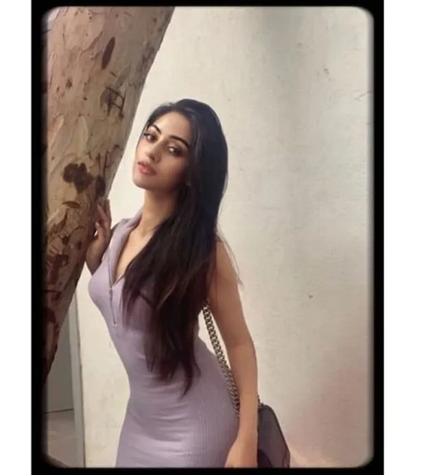 Hunterfly Anu Emmanuel 35