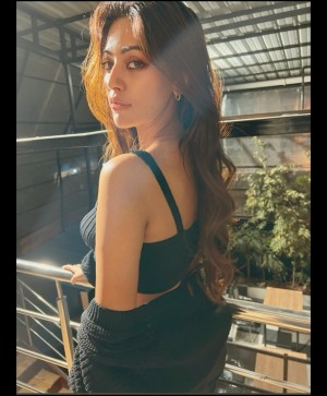 Hunterfly Anu Emmanuel 380
