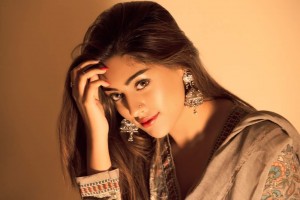 Hunterfly Anu Emmanuel 58 Hunterfly Anu Emmanuel 58