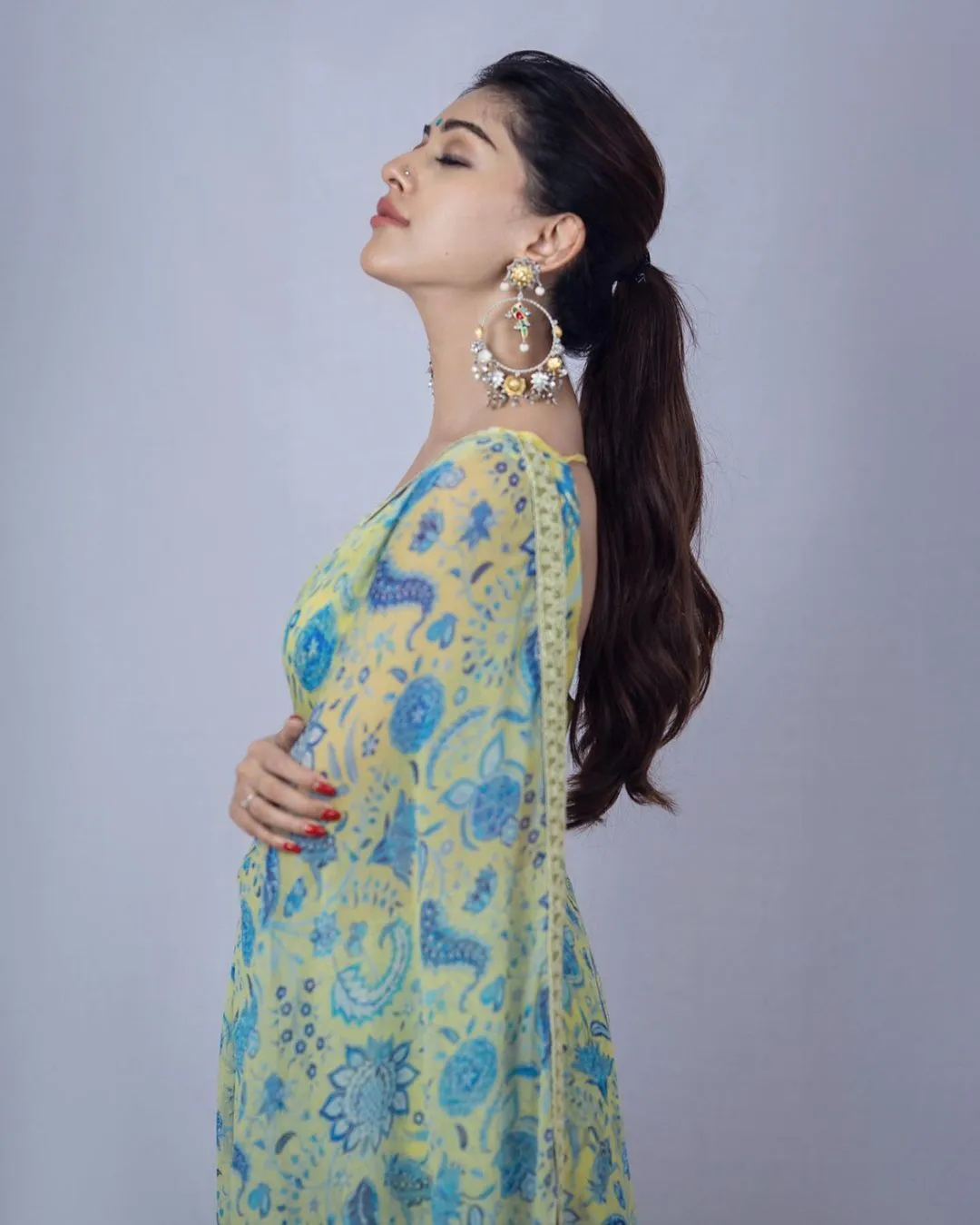 Hunterfly Anu Emmanuel 67 Hunterfly Anu Emmanuel 67