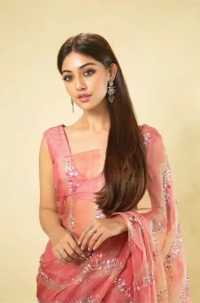 Hunterfly Anu Emmanuel 70