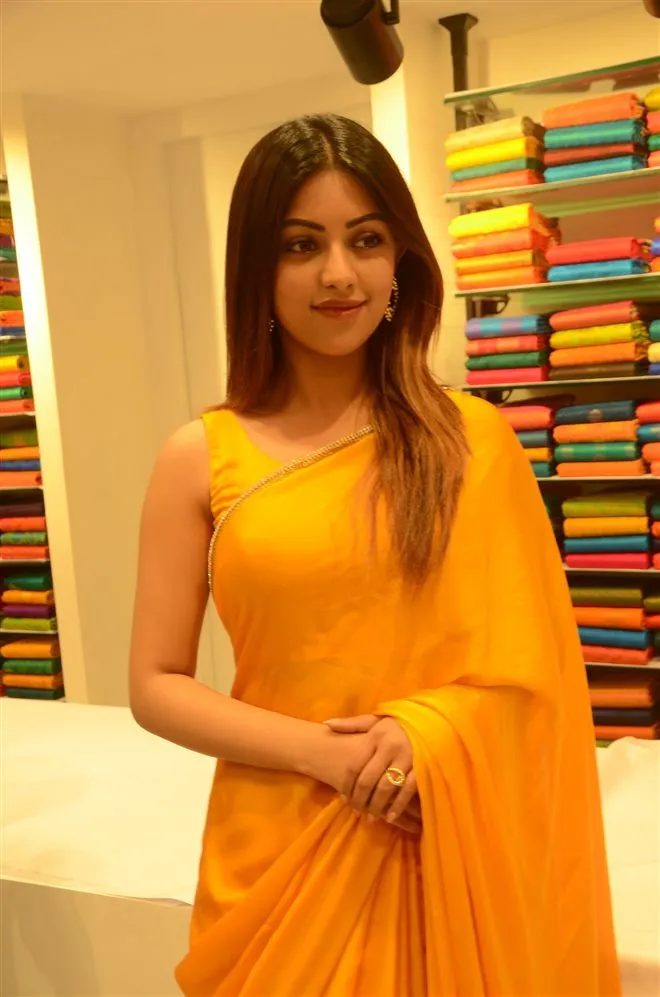 Hunterfly Anu Emmanuel 99 Hunterfly Anu Emmanuel 99
