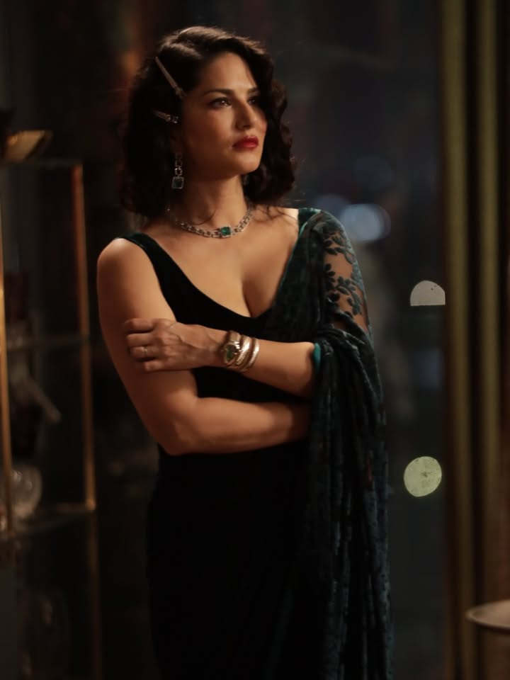Hunterfly Sunny Leone 112 Hunterfly Sunny Leone 112