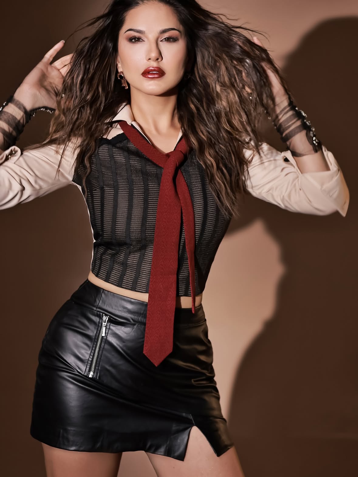 Hunterfly Sunny Leone 166 Hunterfly Sunny Leone 166