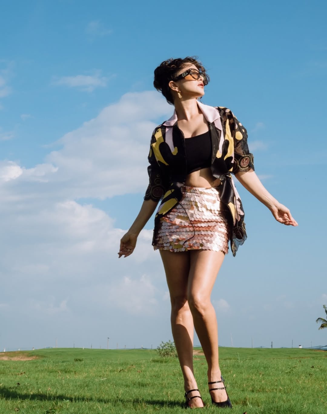 Hunterfly Sunny Leone 58
