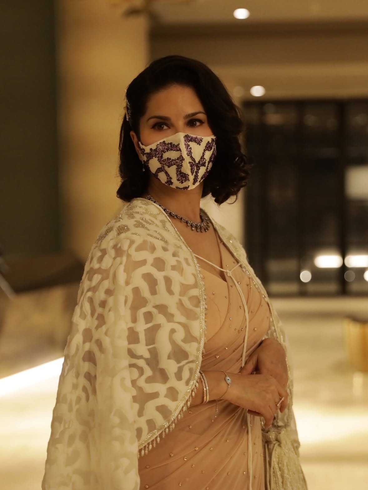 Hunterfly Sunny Leone 86