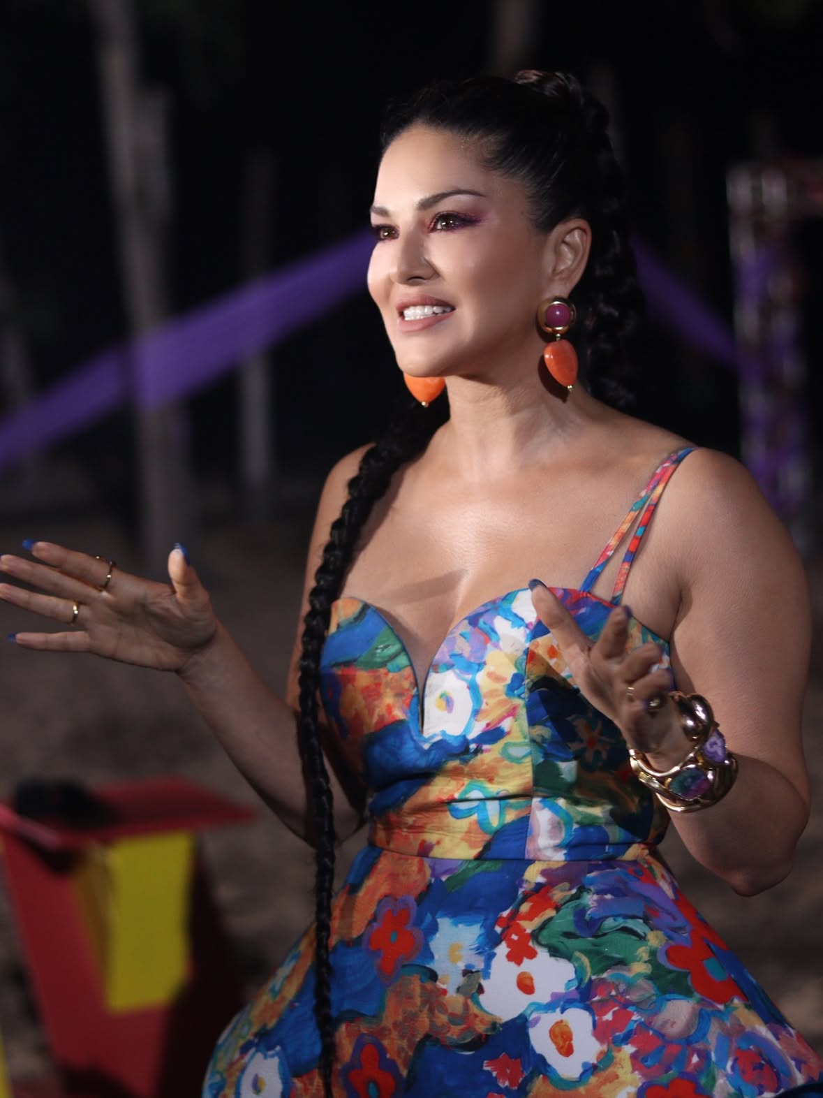 Hunterfly Sunny Leone 93