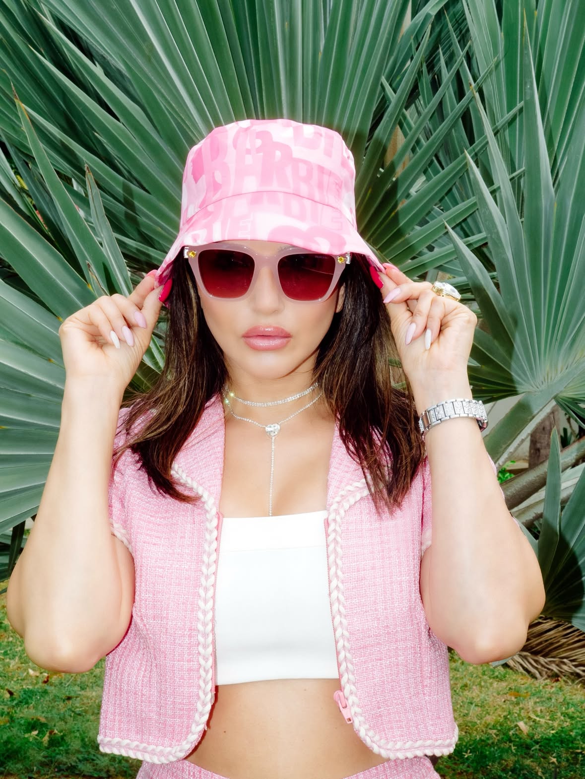 Hunterfly Sunny Leone 99 Hunterfly Sunny Leone 99