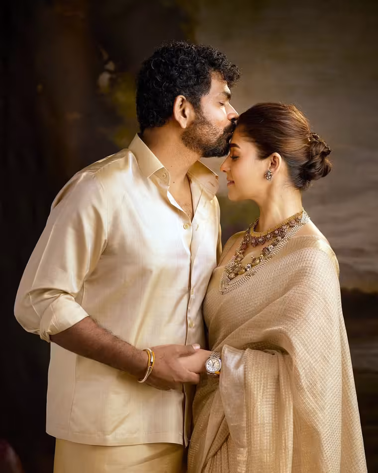 Hunterfly nayanthara 02 Hunterfly nayanthara 02