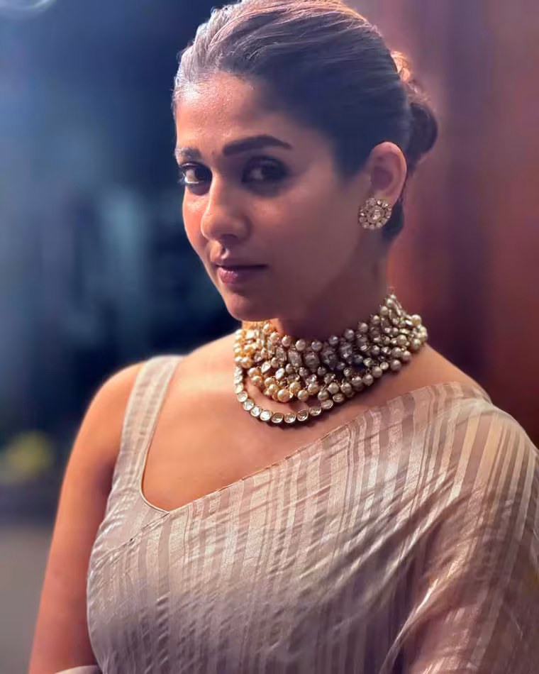 Hunterfly nayanthara 05 Hunterfly nayanthara 05