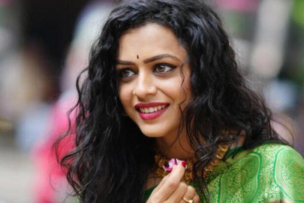Kannada actress Amrutha Ramamoorthi speaking about television industry struggles