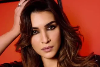 Hunterfly 026 05 10 133156 11zon Kriti Sanon Talks About Bollywood Pay Gap
