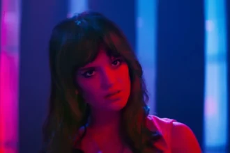 Hunterfly 026 05 19 220647 11zon Sophie Thatcher and Charles Melton in Nicolas Winding Refn film Her Private Hell