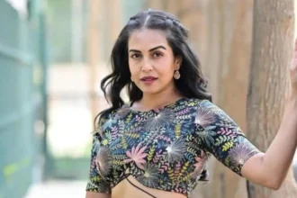 Hunterfly 026 05 24 161737 11zon Kannada actress Aarthi Padubidri sharing a fashion statement on social media