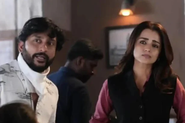 Hunterfly 026 05 25 210048 11zon Trisha Krishnan and RJ Balaji share BTS moments from Karuppu success celebrations
