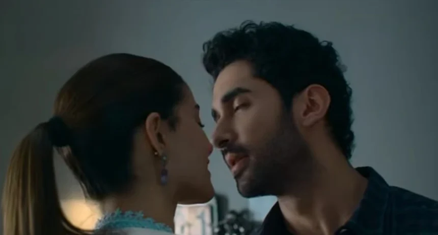 Hunterfly 2026 05 18 213713 Ananya Panday and Lakshya in Chand Mera Dil ahead of the film’s release.