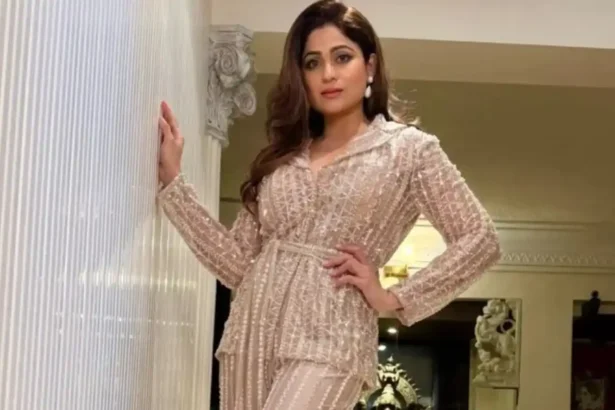 Hunterfly 2026 05 28 100820 11zon Shamita Shetty reacting to age-shaming comments on social media