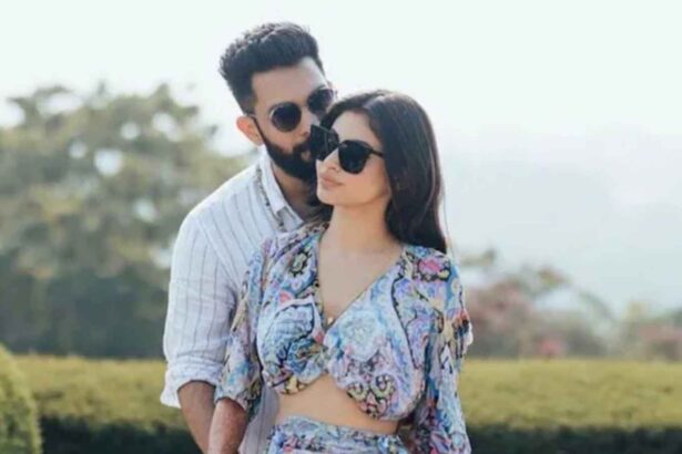 Hunterfly 26 05 12 120231 11zon Mouni Roy and Suraj Nambiar Instagram Buzz