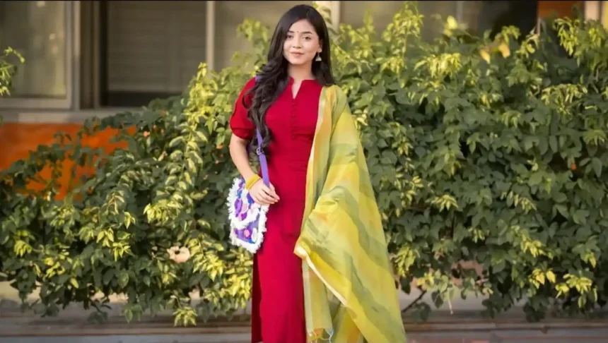 Hunterfly 26 05 18 212503 11zon Bangladeshi actress Arohi Mim amid online viral controversy discussions.