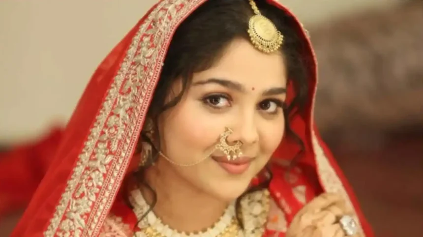 Hunterfly 26 05 24 232812 11zon Niharika Chouksey in traditional bridal look from Tumm Se Tumm Tak