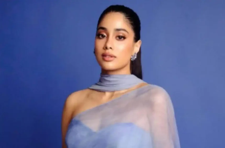 Hunterfly 26 05 30 192652 11zon Janhvi Kapoor discussing her experience working in Malayalam, Telugu, and Bollywood films