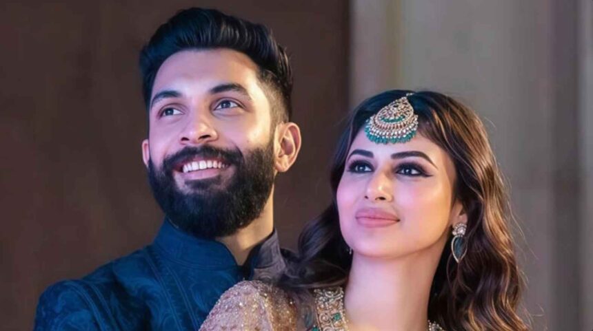 Hunterfly Scr 2026 05 13 211755 11zon Mouni Roy and Suraj Nambiar at wedding ceremony