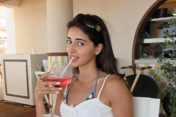 Hunterfly 026 06 19 161550 11zon Ananya Panday posing during her 48-hour vacation in Monaco with scenic Mediterranean views