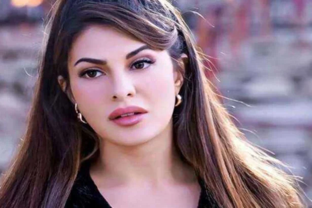Hunterfly 026 06 25 152309 Bollywood actor Jacqueline Fernandez at a public event amid ongoing legal proceedings