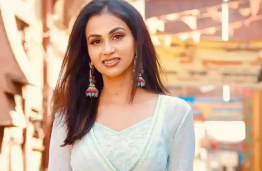 Hunterfly 2026 06 13 193235 11zon Television actress Aanchal Khurana discusses industry politics, networking, and celebrity privacy