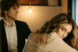Woman on a first date having a conversation at a restaurant while building a meaningful connection