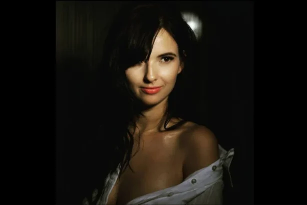 Hunterfly 6 06 28 205039 Joanna Robaczewska during a professional photoshoot