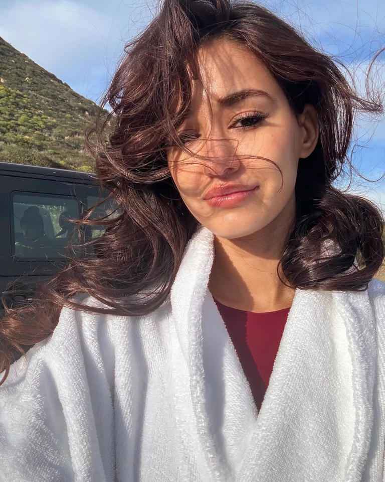 Hunterfly Disha Patani6 11zon