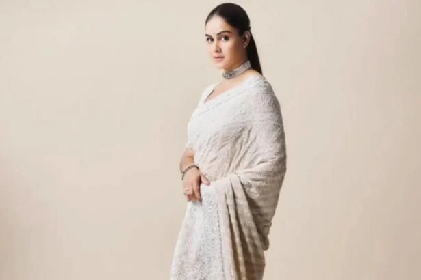 Hunterfly Genelia DSouza on Menopause and Aging Genelia D'Souza speaking about menopause, aging, and women's health