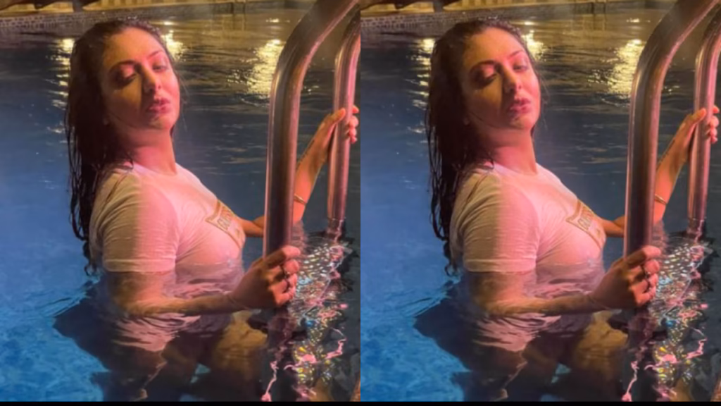 Hunterfly Khushi Mukherjee3 Hunterfly Khushi Mukherjee3