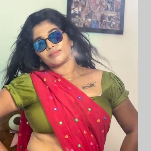 Hunterfly Srija Nair Biography Hunterfly Srija Nair Biography