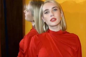 Emma Roberts returning to the Aquamarine franchise as Disney Plus develops a new television series