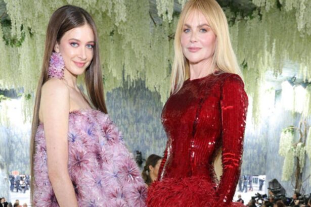 Hunterfly 026 07 07 203420 Sunday Rose walking the runway at Dior Fall 2026 Haute Couture Show in Paris