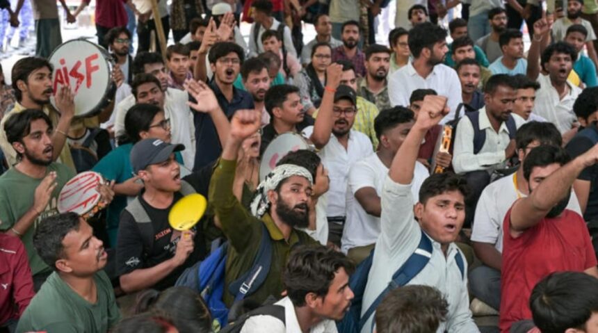 Hunterfly 026 07 22 000116 Social media debate surrounding CJP protest movement and caste-related commentary