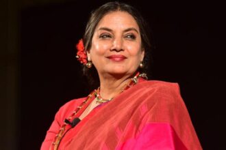 Veteran actor Shabana Azmi at a public event.