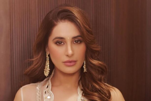 Nargis Fakhri appears in Nenu Ready during the launch of the song Konchem Konchem.