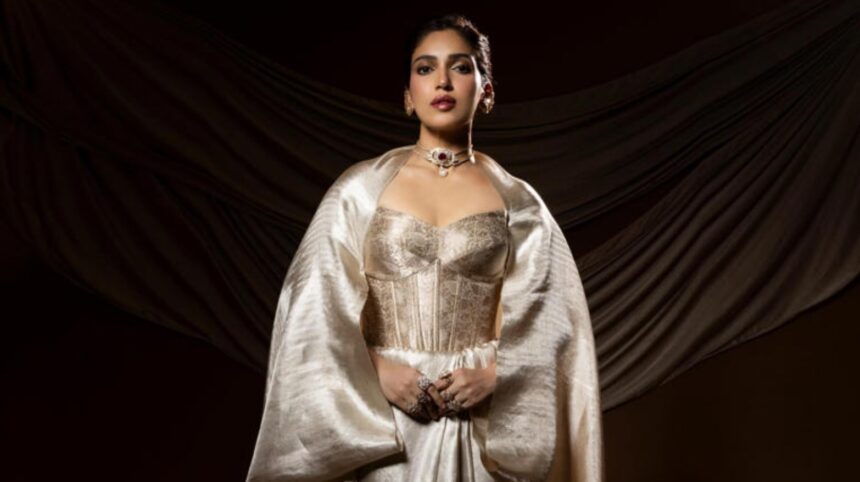 Hunterfly 026 07 27 230607 Bhumi Pednekar and Rishab Shetty in promotional file photos for their upcoming historical film.
