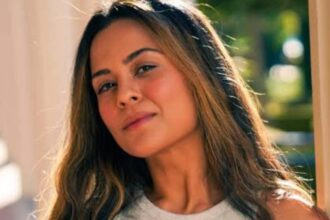 Hunterfly 026 07 28 110129 Actor Sana Saeed speaks about her recovery from bulimia during an interview.