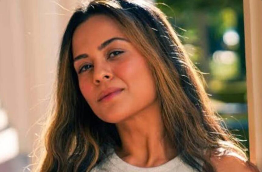 Actor Sana Saeed speaks about her recovery from bulimia during an interview.