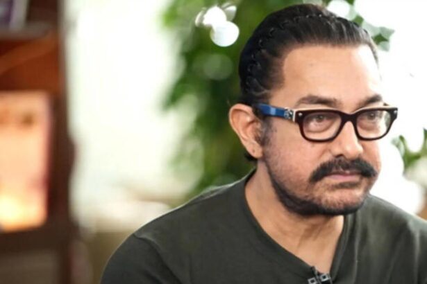 Hunterfly 026 07 29 180851 Bollywood actor Aamir Khan during a public event amid reports of a threat message.