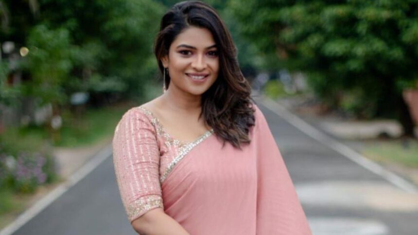 VJ Maheshwari during Bigg Boss Tamil Season 6