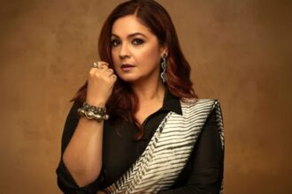 Hunterfly 026 07 30 081218 Pooja Bhatt during a promotional appearance for Bigg Boss OTT Season 2.