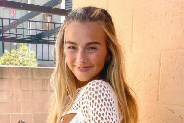 Influencer Sydney Towle shares a health update from her hospital room
